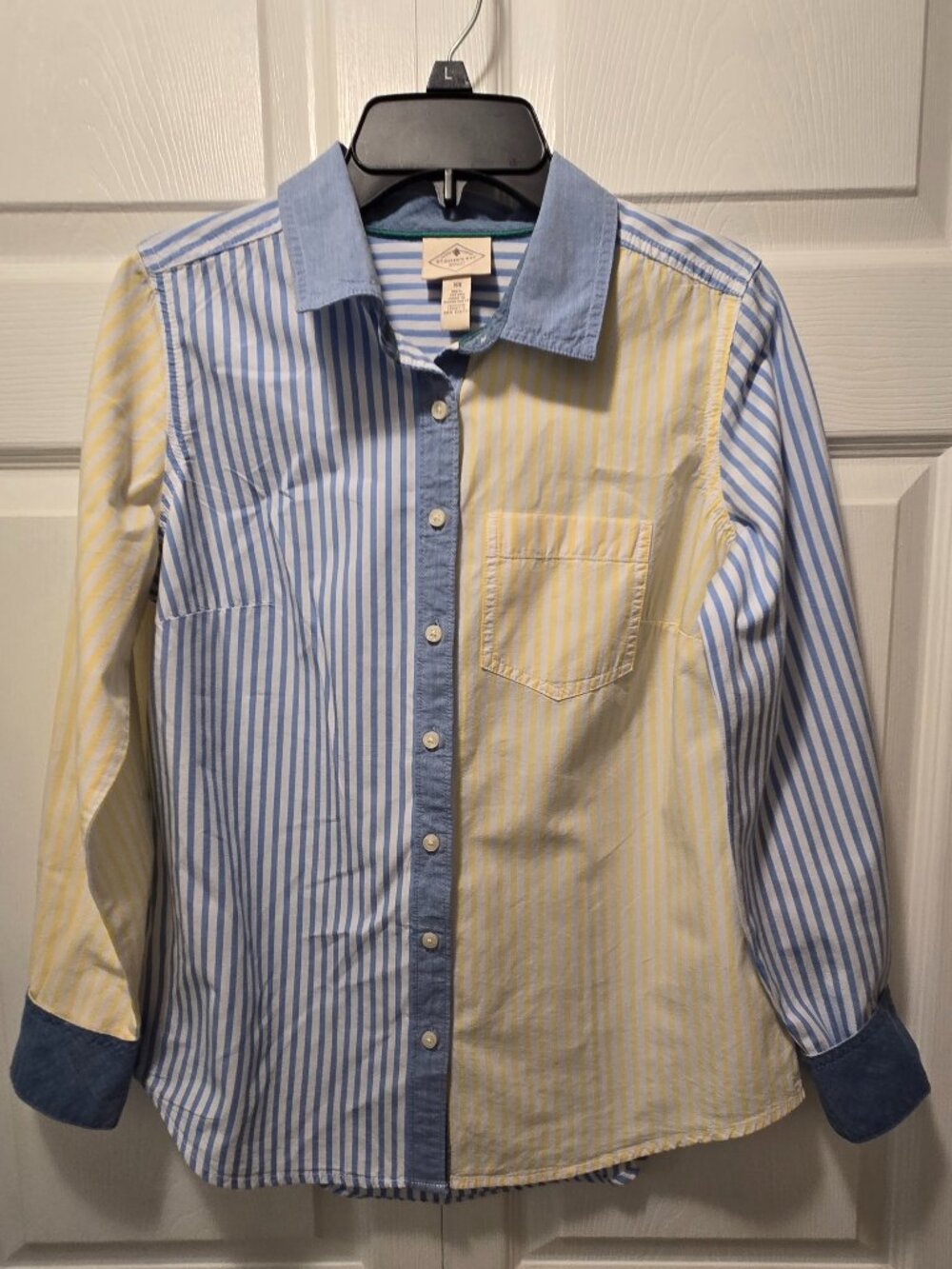 ST. JOHN'S BAY Women's Blue & Yellow Striped Button-Down Shirt - Size XS
